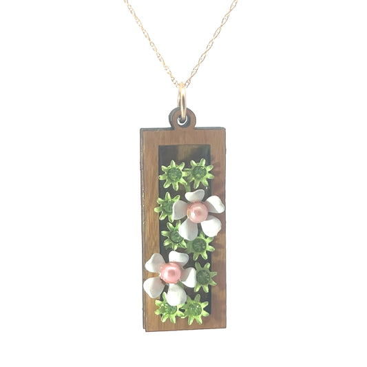 Vintage Enameled White, Green and Pink Floral Pendant Necklace